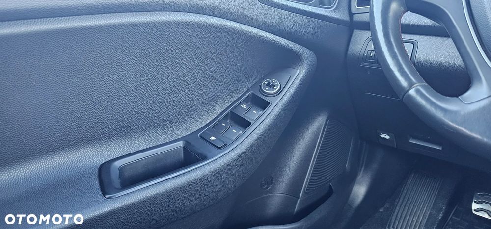 Hyundai i20 - 13