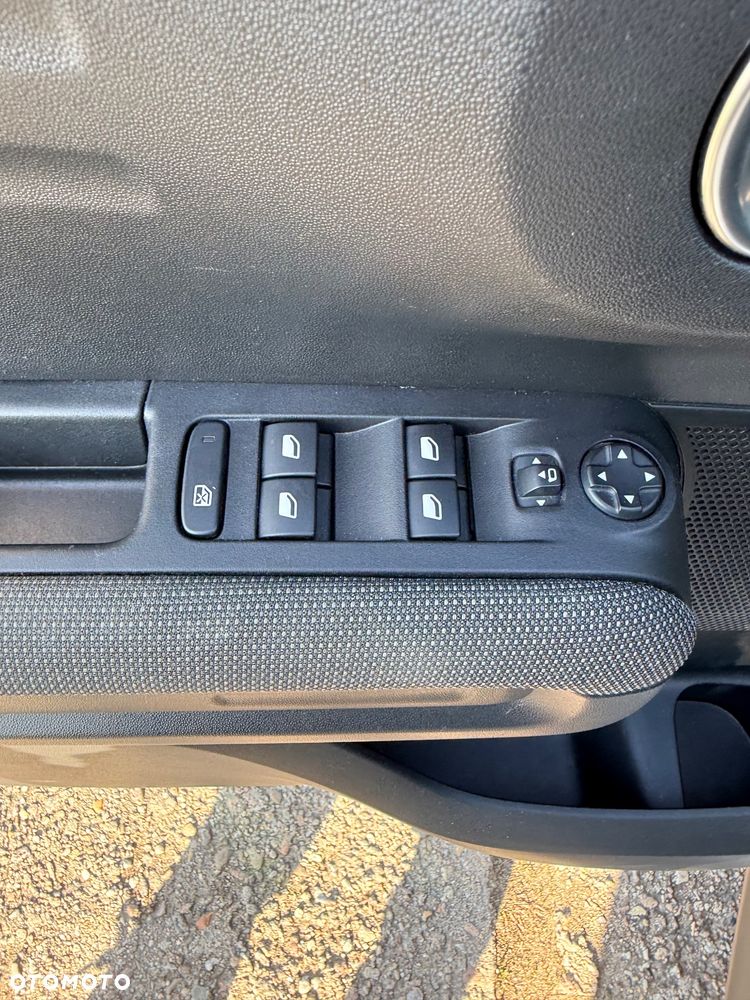 Citroën C3 Aircross BlueHDI 110 Stop & Start C-SERIES - 18