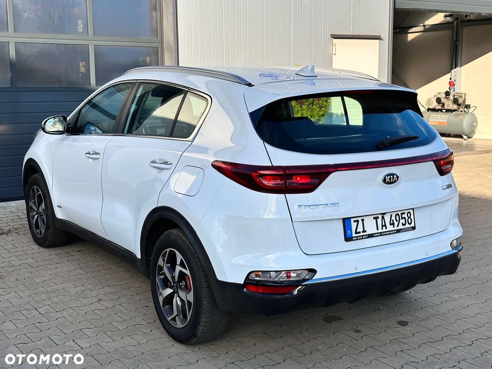 Kia Sportage 2.0 CRDI AWD Eco-Dynamics+ (48V M-H) SPIRIT - 16