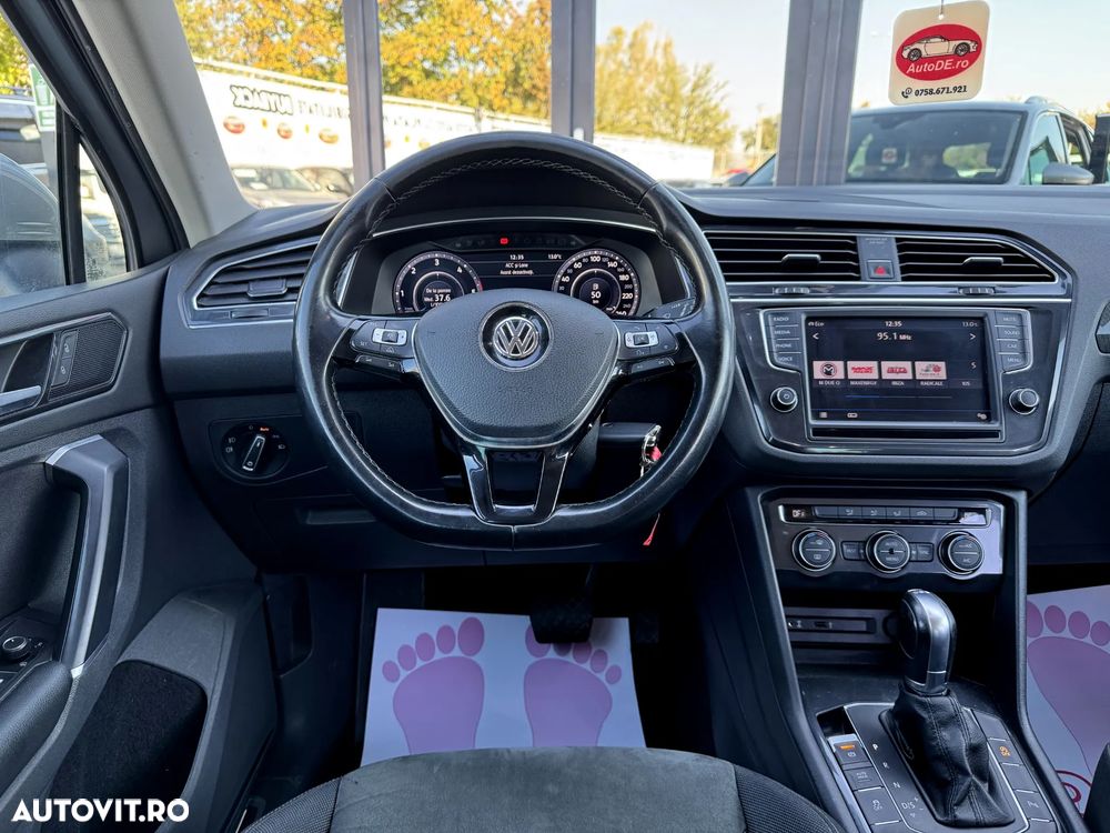 Volkswagen Tiguan - 10