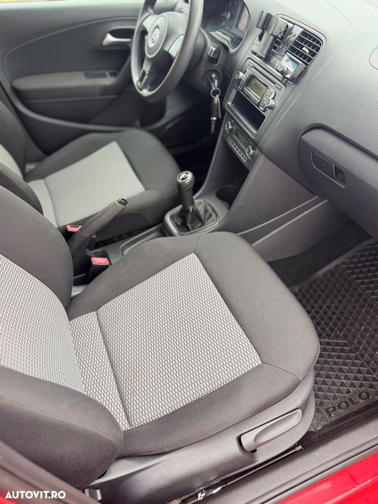 Volkswagen Polo - 11
