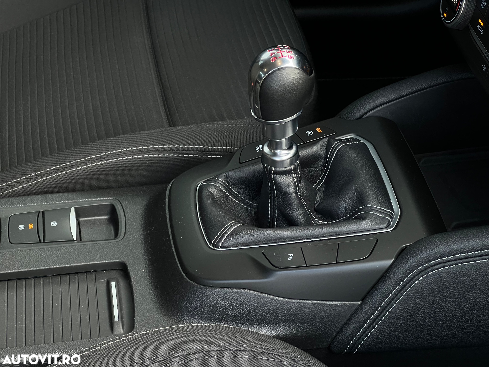 Ford Focus 1.5 EcoBlue Start-Stopp-System TITANIUM X - 20