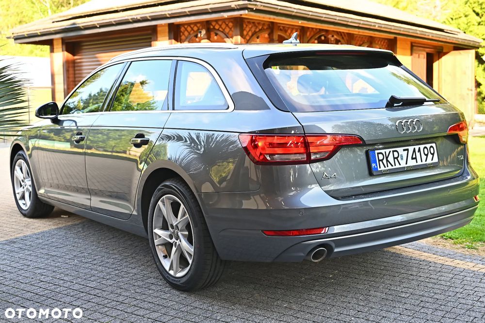 Audi A4 Avant 2.0 TDI Sport S tronic - 5