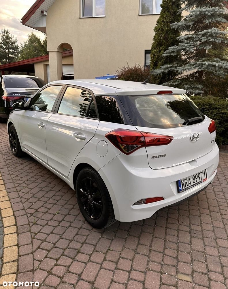 Hyundai i20 1.2 BlueDrive Classic + - 3