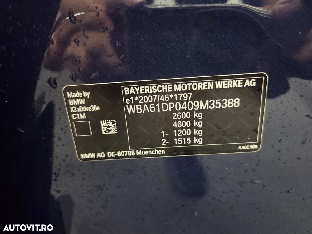 BMW X3 xDrive30e AT PHEV - 16