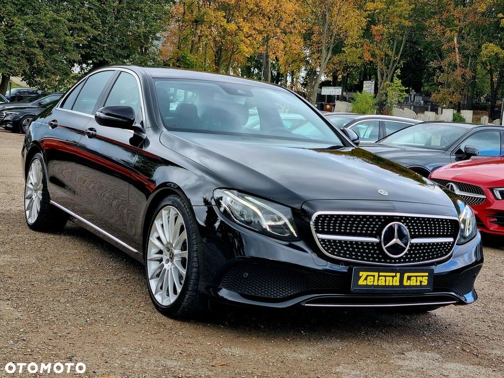 Mercedes-Benz Klasa E 220 d 9G-TRONIC Avantgarde - 4