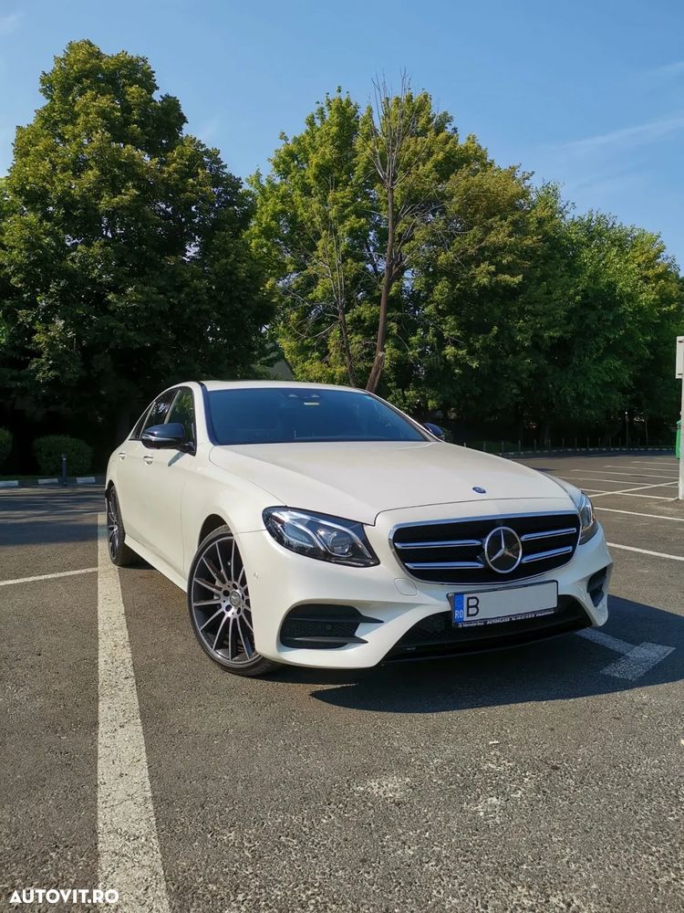 Mercedes-Benz E 220 d Aut. - 1