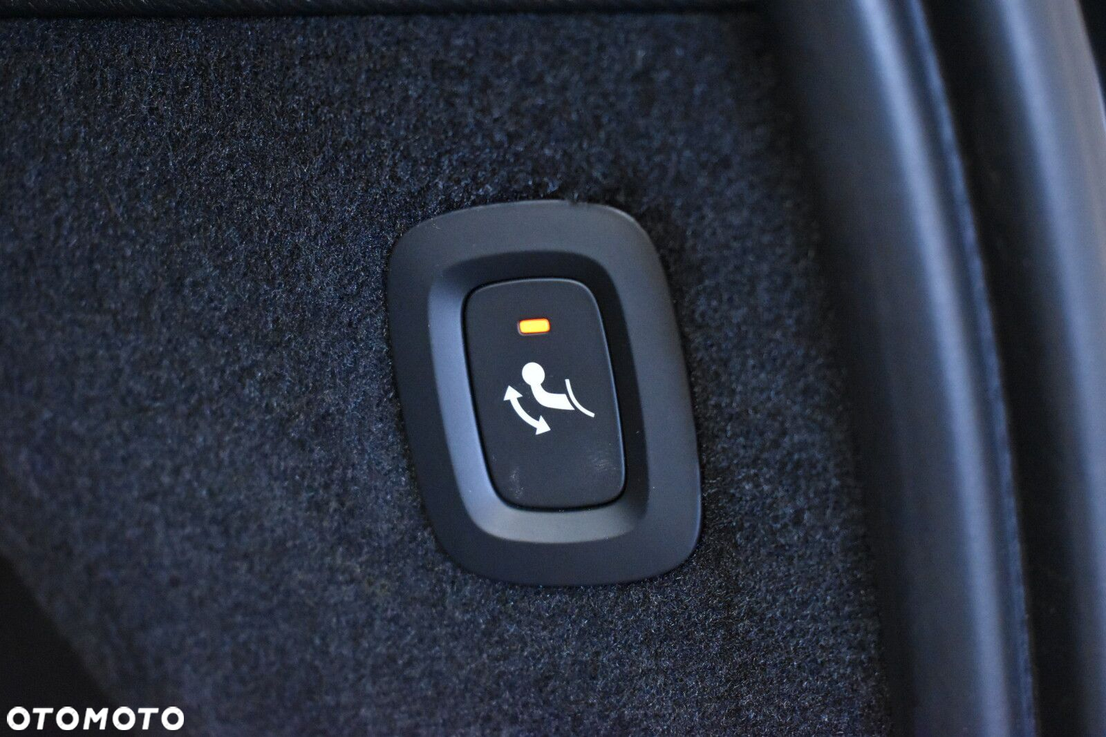 Volvo XC 90 - 22
