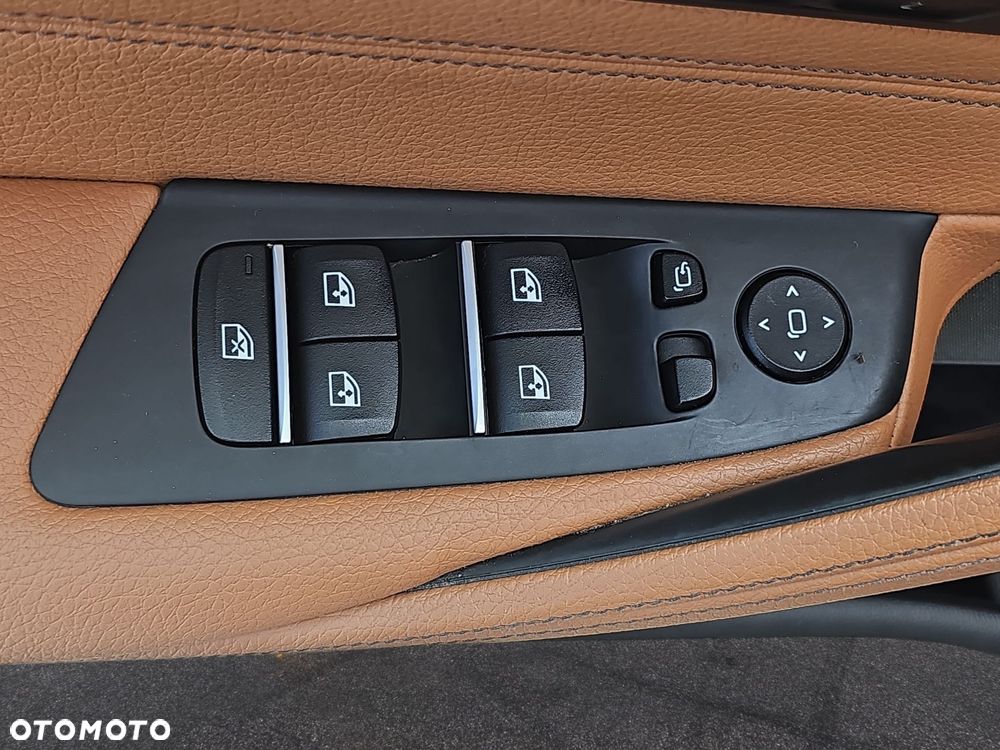 BMW Seria 5 - 17