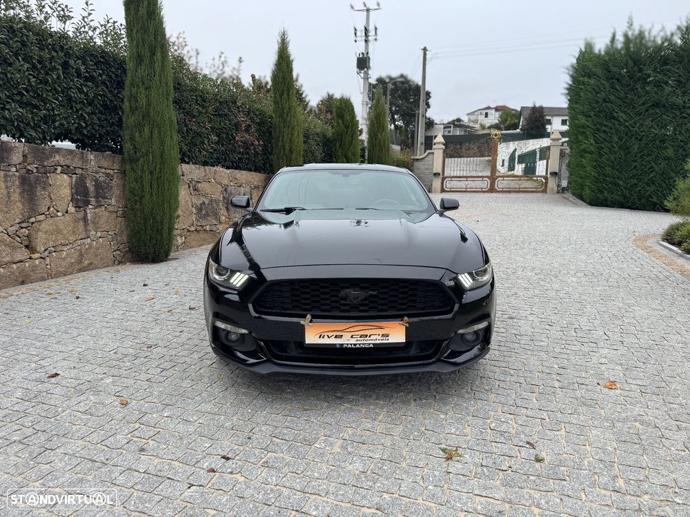 Ford Mustang 2.3 Eco Boost Aut. - 10