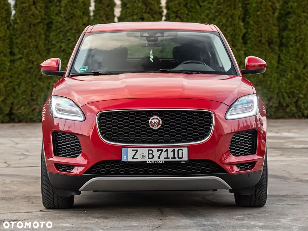 Jaguar E-Pace - 4