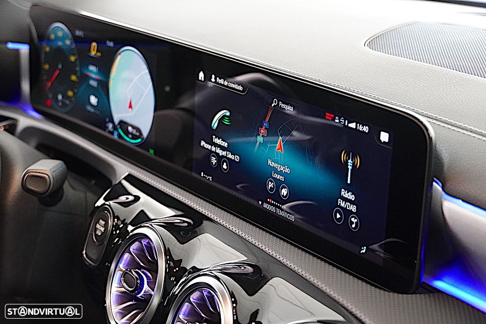 Mercedes-Benz CLA 250 e AMG Line - 17