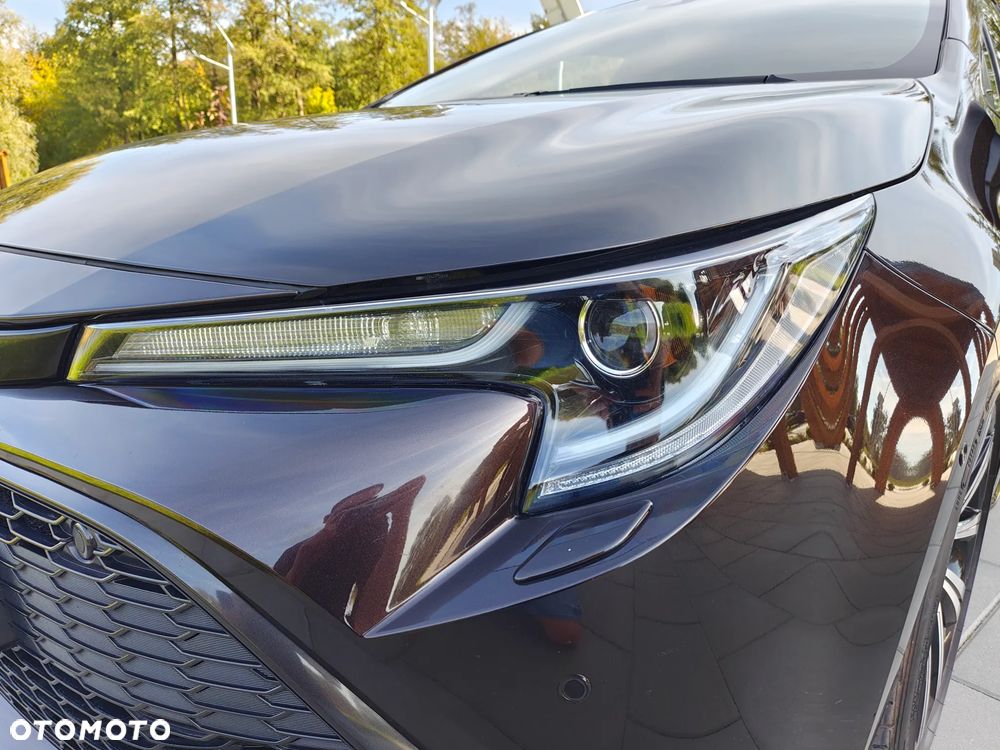 Toyota Corolla 1.8 Hybrid GPF Executive - 3