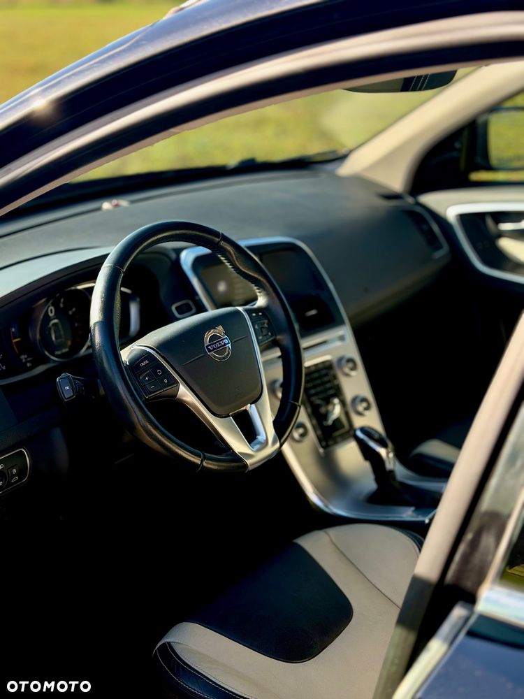 Volvo XC 60 - 5