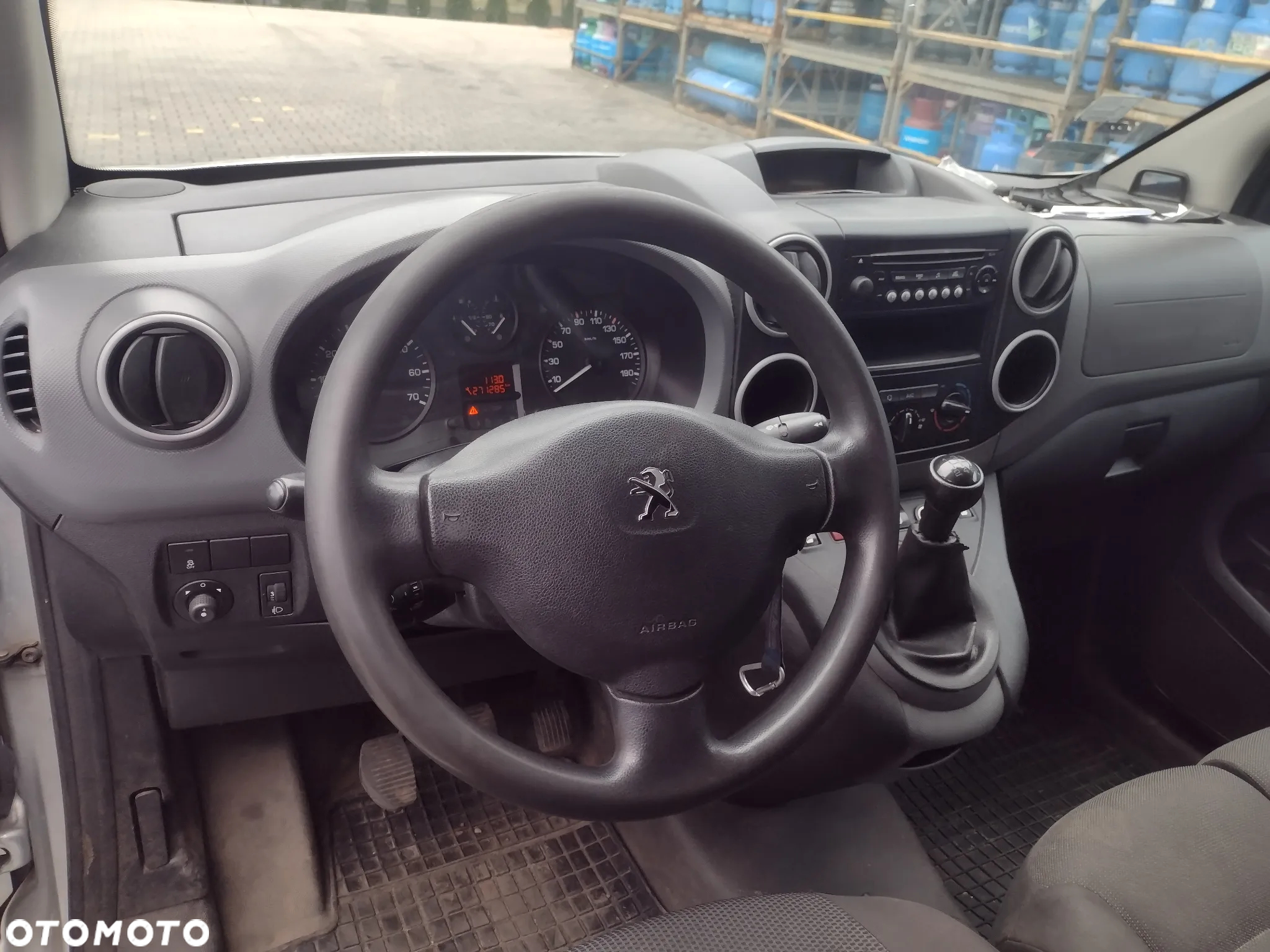 Peugeot Partner - 8