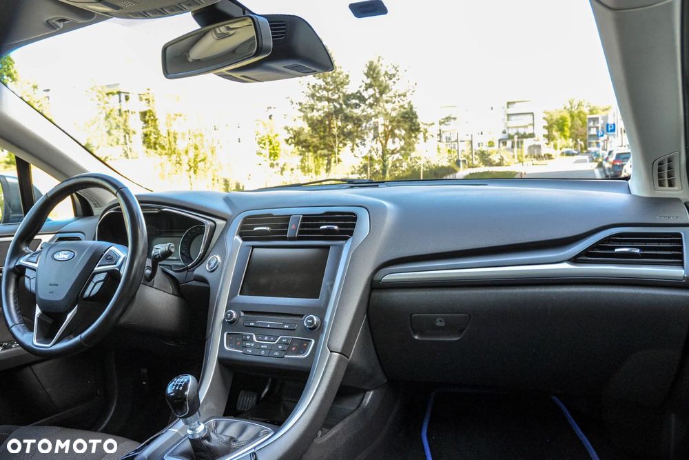 Ford Mondeo - 11