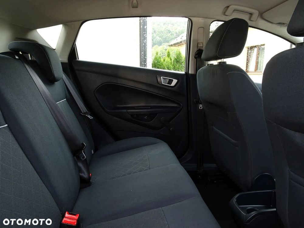 Ford Fiesta 1.25 Champions Edition - 9