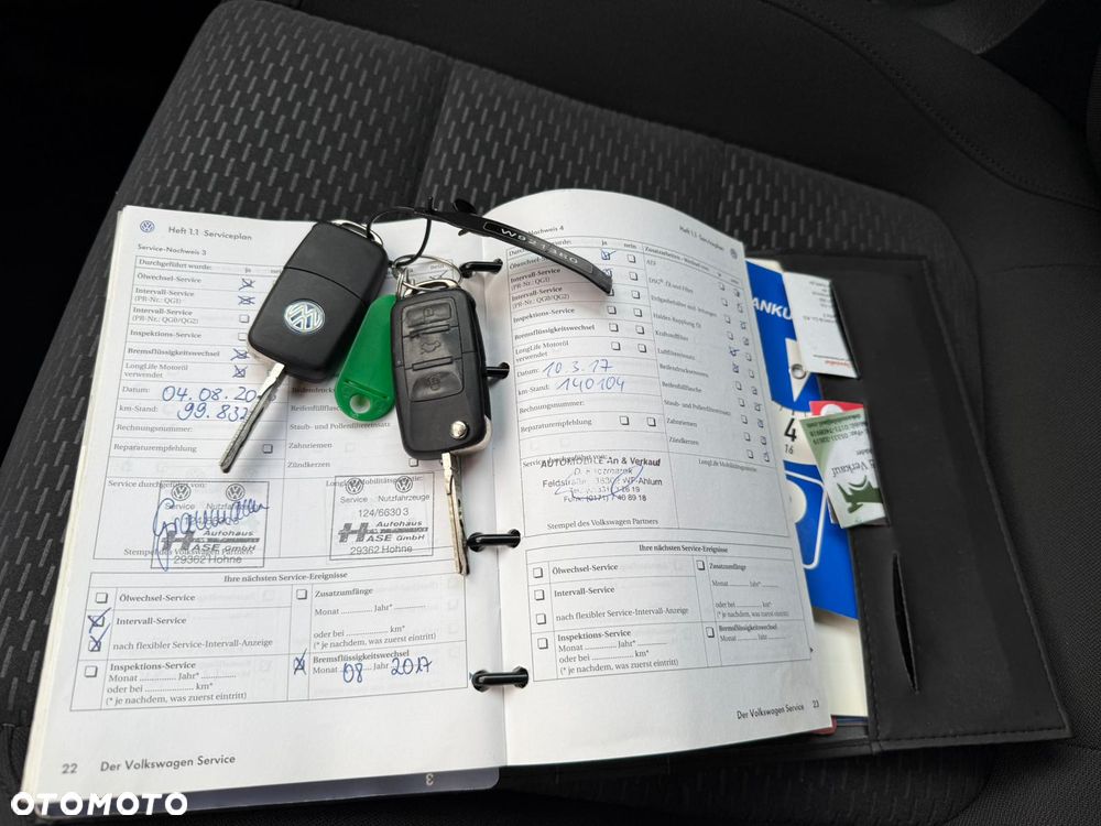 Volkswagen Golf Plus 2.0 TDI DPF Trendline - 32