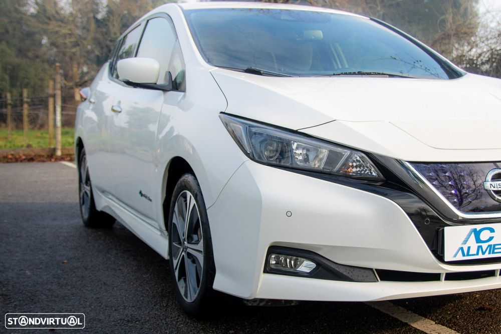 Nissan Leaf N-Connecta - 32