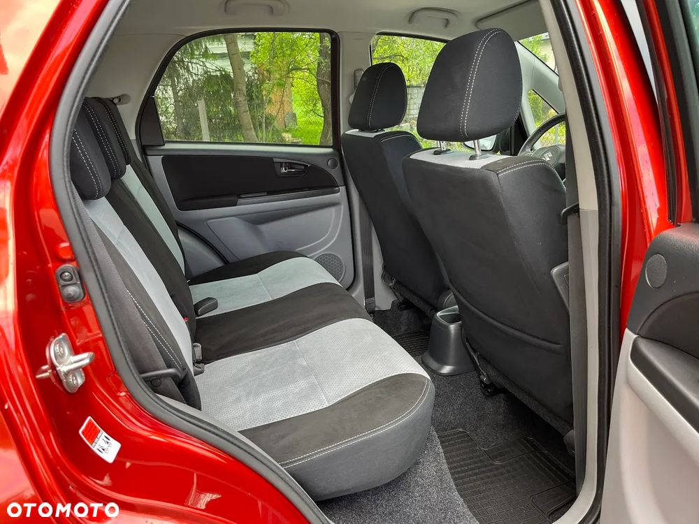 Suzuki SX4 1.6 VVT 4x4 Limited - 13