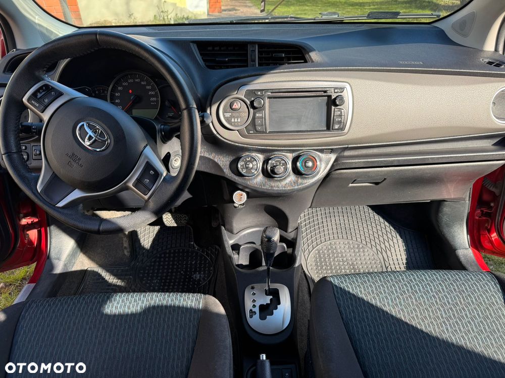 Toyota Yaris 1.33 Sol MS - 12