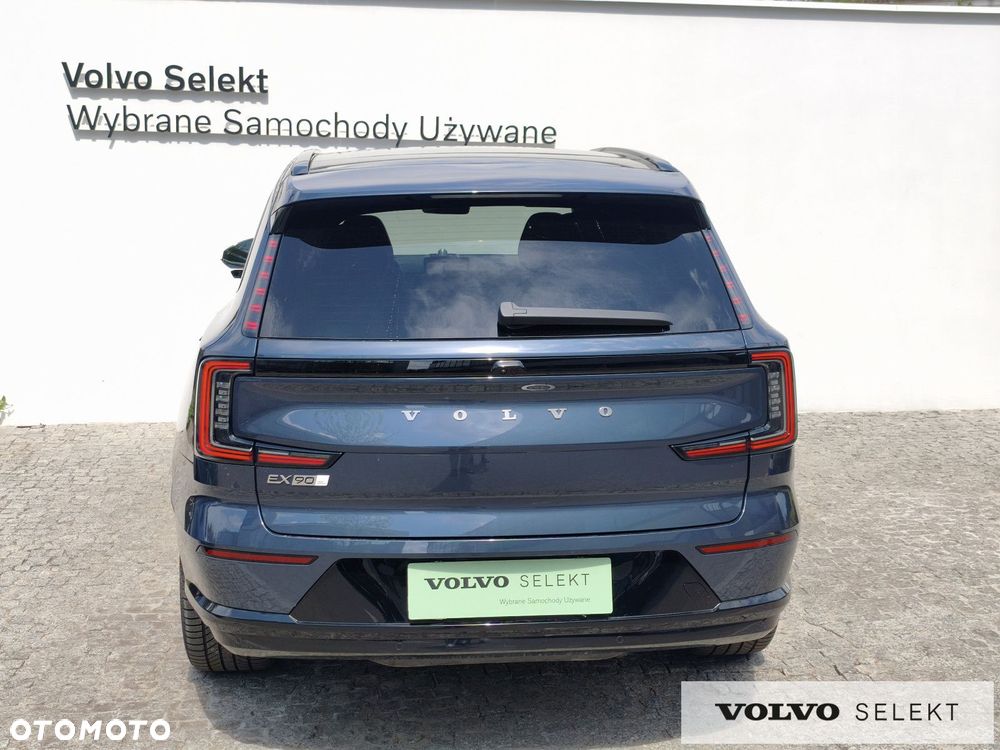 Volvo EX90 - 8