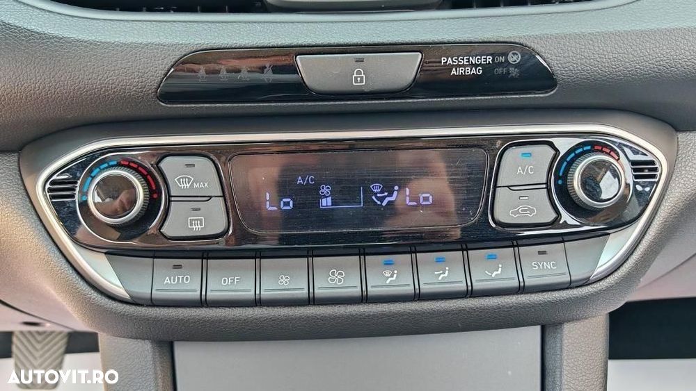 Hyundai i30 - 21