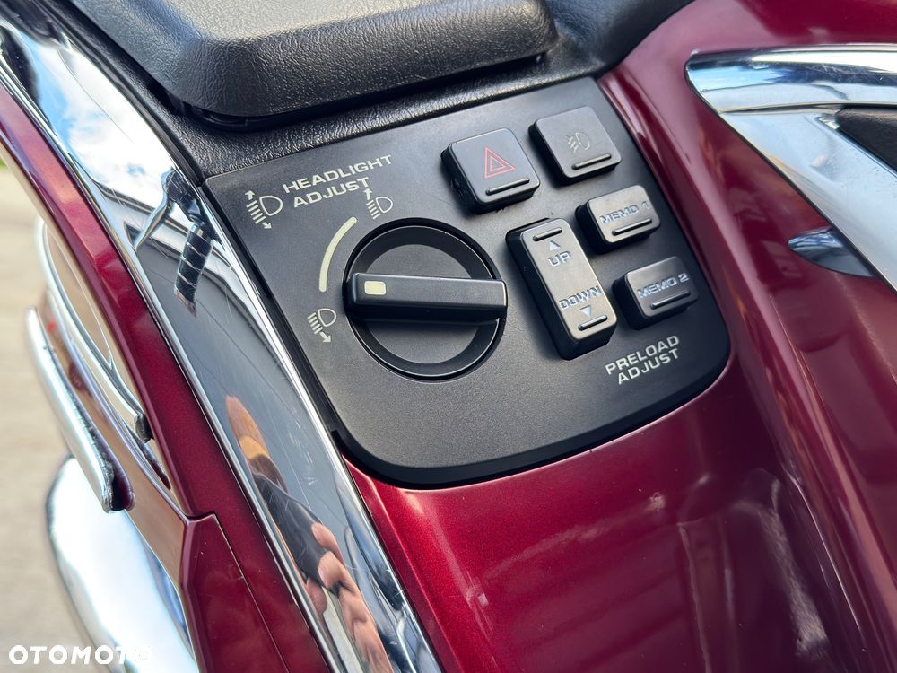 Honda GL - 16