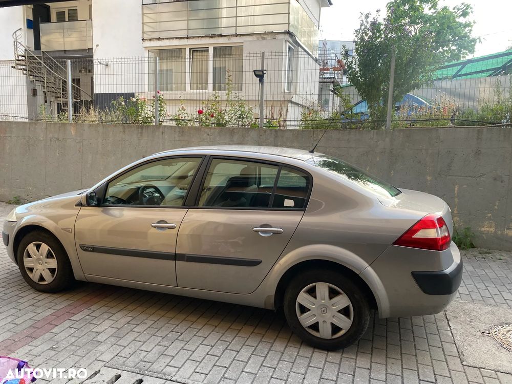 Renault Megane II 1.6 Authentique - 5