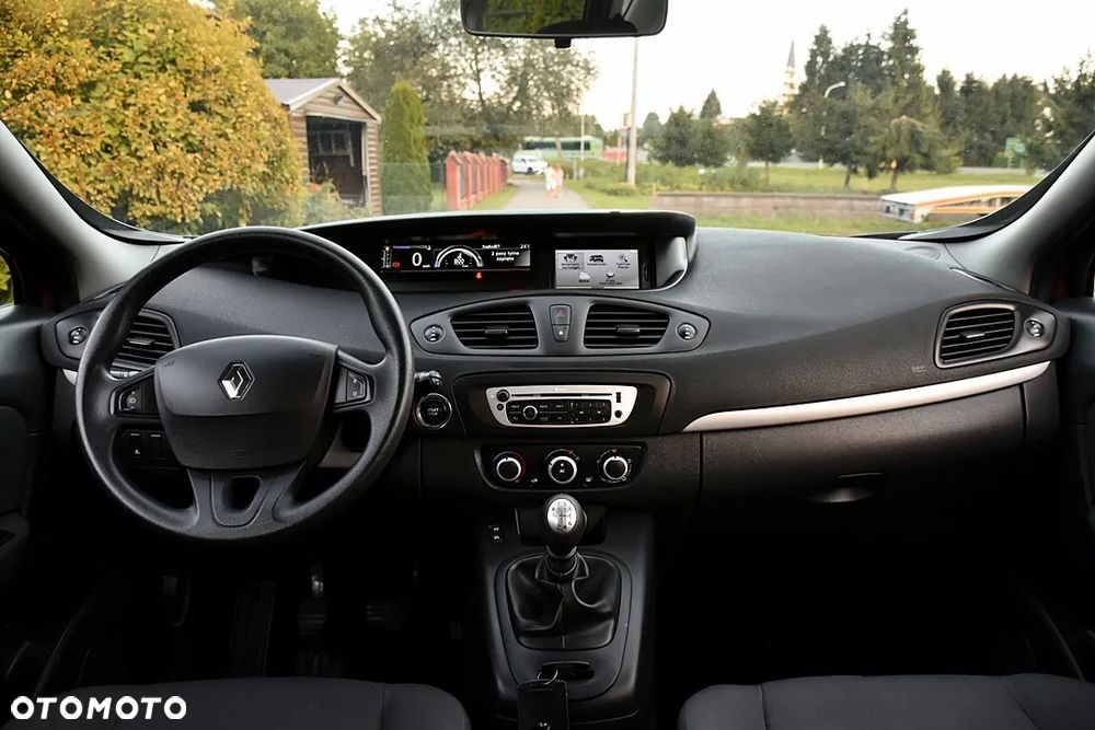 Renault Scenic 1.6 16V 110 Authentique - 18
