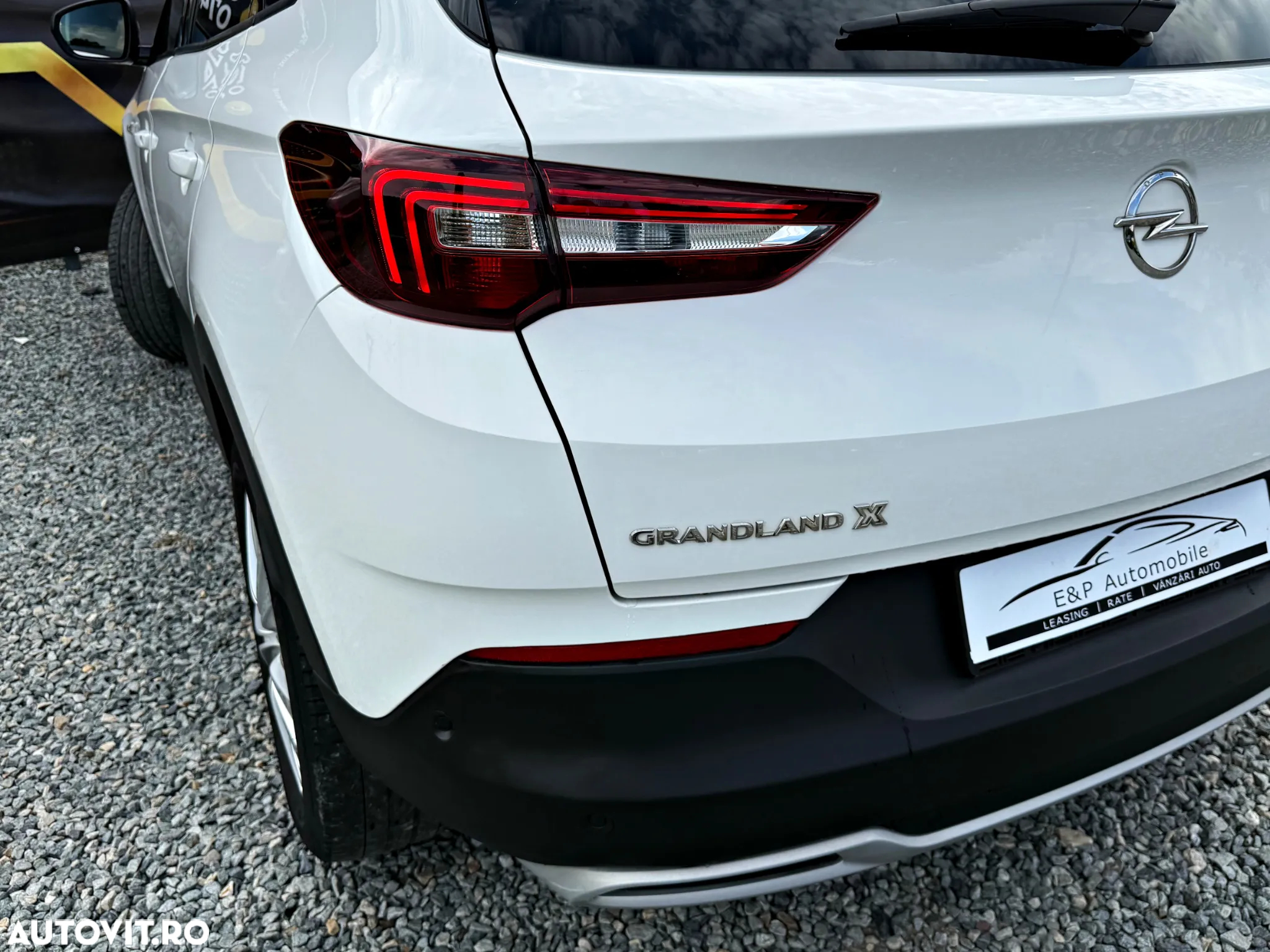 Opel Grandland X 1.2 Start/Stop INNOVATION - 16