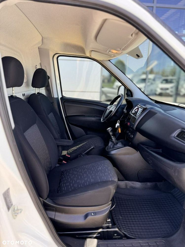 Opel Combo - 15