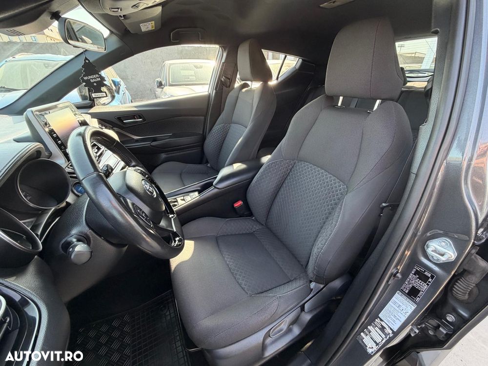Toyota C-HR 1.8 HSD 122 CP 4x2 CVT Style - 16