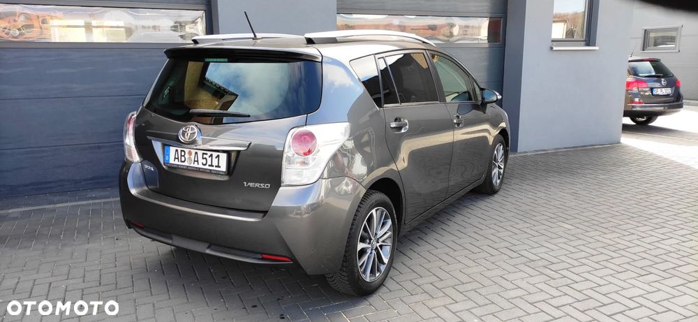 Toyota Verso 1.8 5-Sitzer Executive - 36