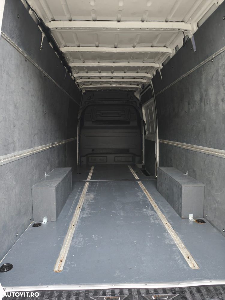 Volkswagen Crafter 2.0 TDI MAXI XXL An 2016 Climă Cârlig de remorcare - 7
