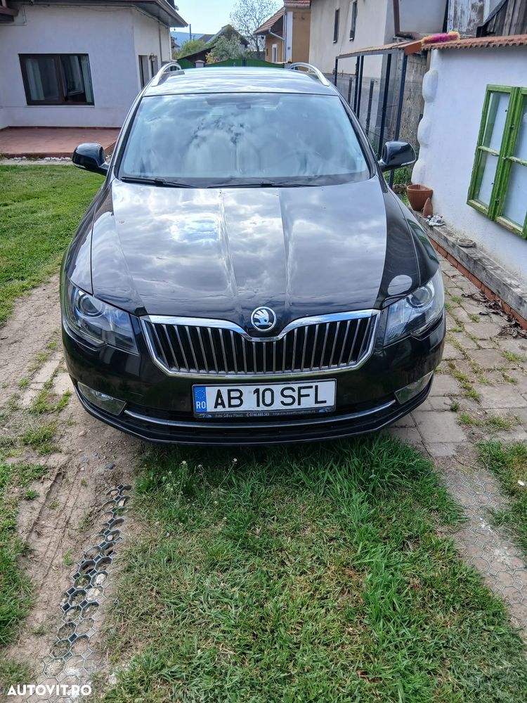 Skoda Superb 2.0 TDI Active - 1
