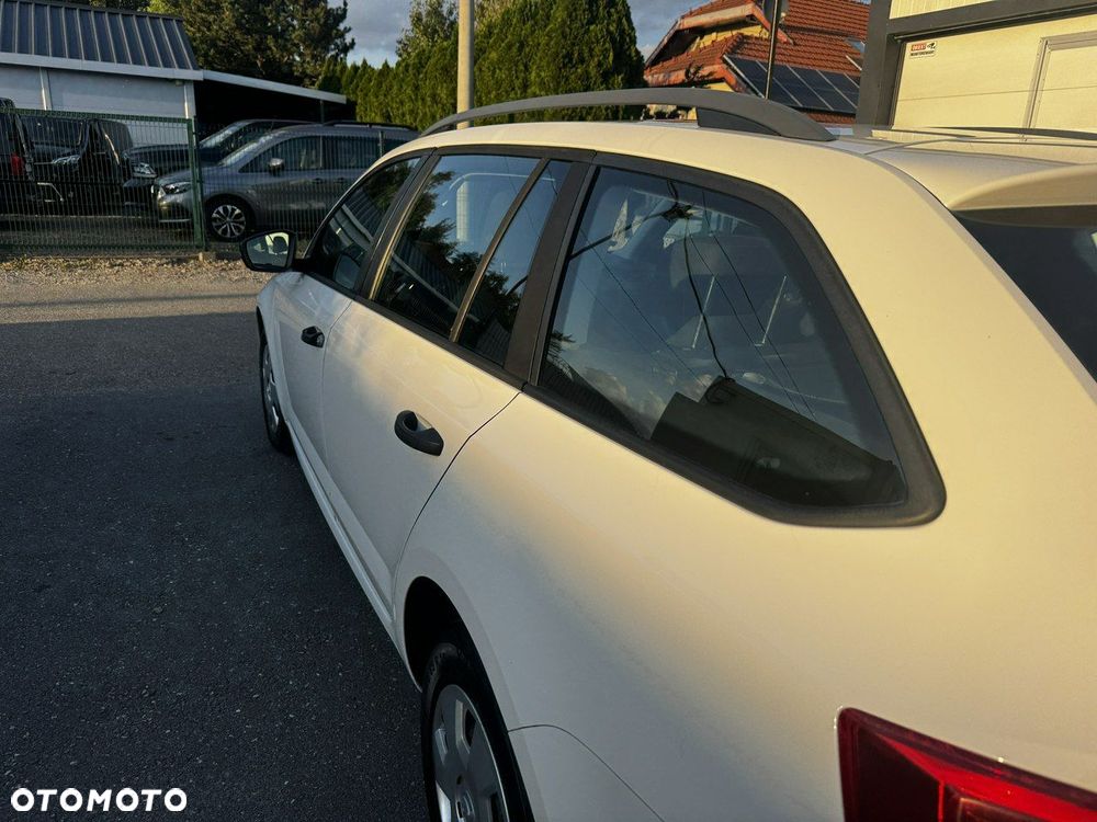 Skoda Octavia 1.6 TDI Mint - 4