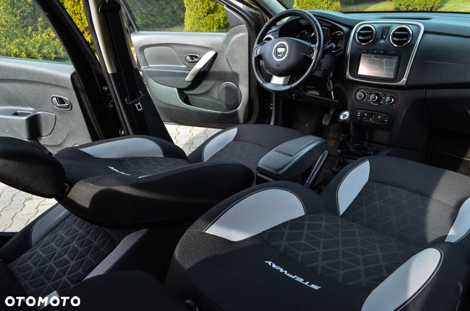 Dacia Sandero Stepway 0.9 TCe Laureate - 24