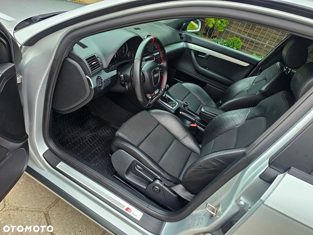 Audi A4 Avant 1.8T Quattro - 19
