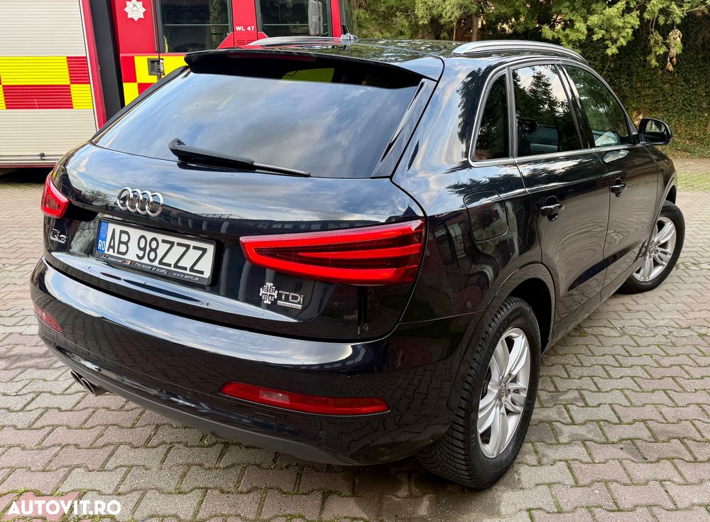 Audi Q3 2.0 TDI Quattro S tronic - 4
