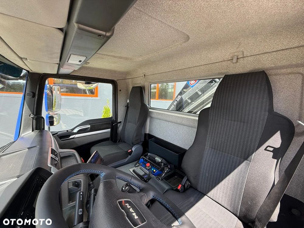 MAN TGM TGL TGS 18.250 E6 //skrzyniowy z HDS // 4x2 // żuraw HMF 1420 K2 HDS dzwig kran crane budowlanka - 31