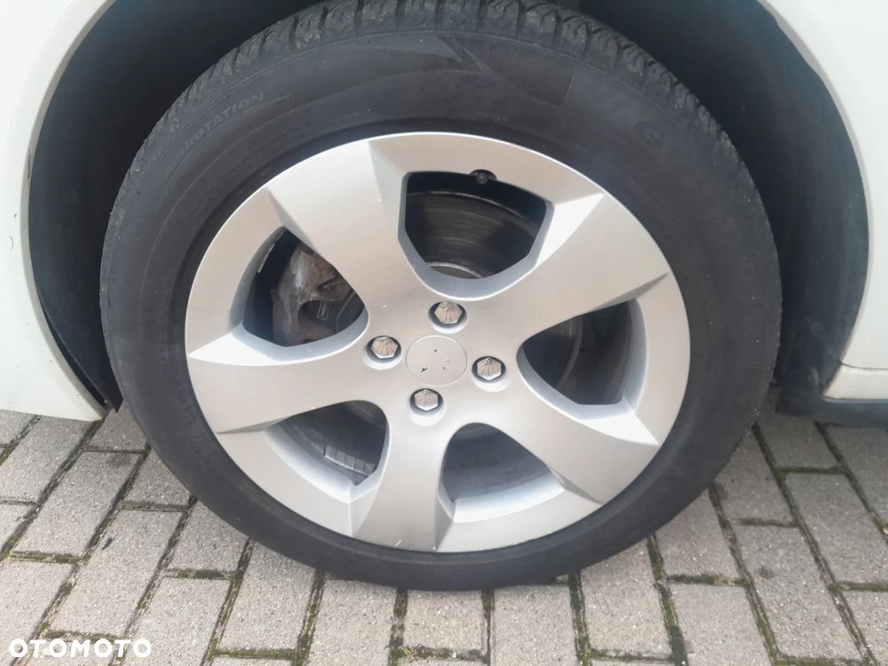 Peugeot 3008 1.6 THP Active - 9