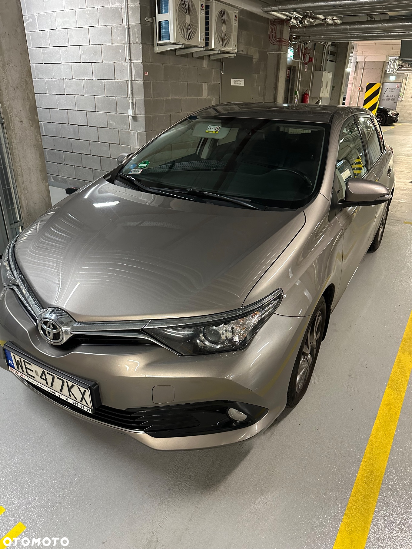 Toyota Auris 1.6 Comfort - 2