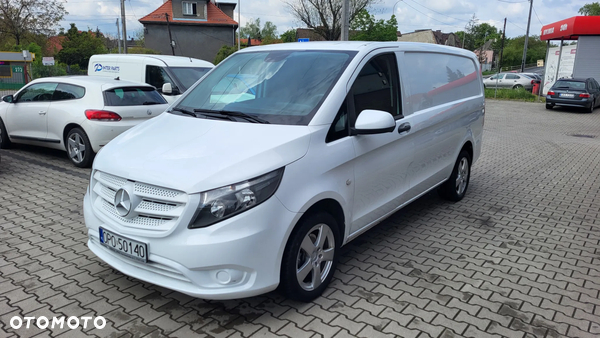 Mercedes-Benz VITO 111