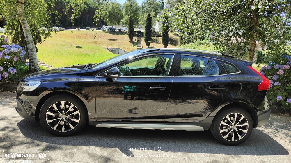 Volvo V40 Cross Country 2.0 D3 - 17