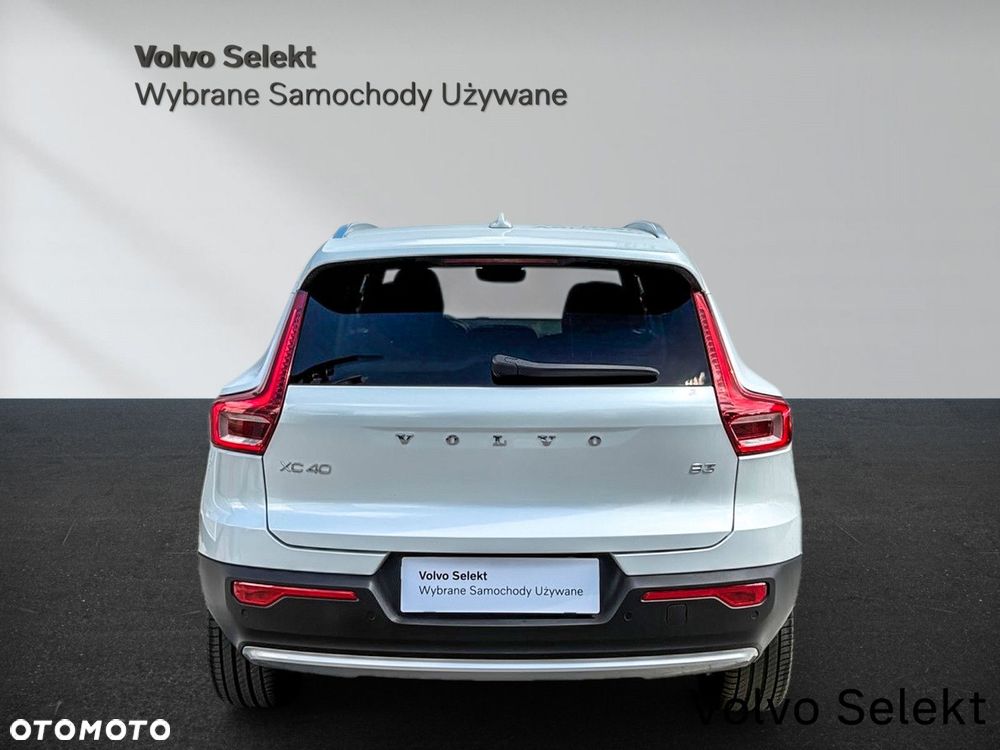 Volvo XC 40 - 9