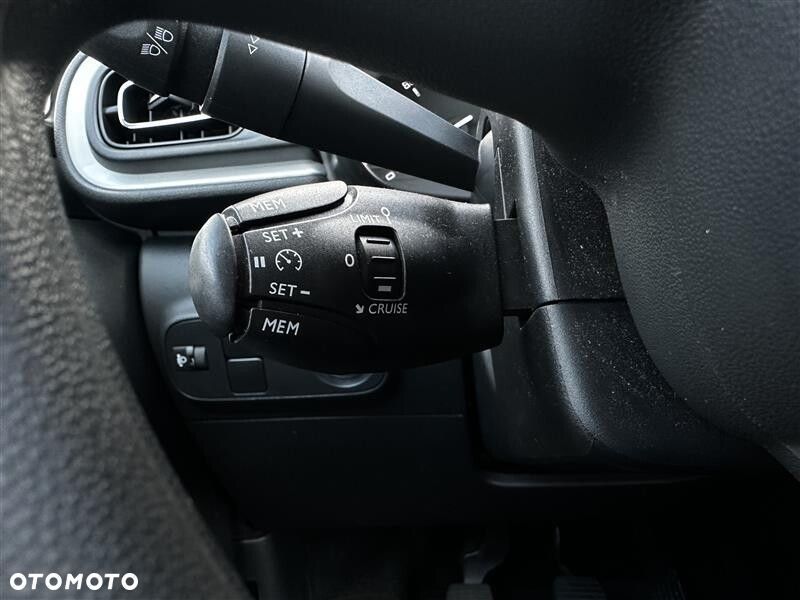 Citroën C3 1.2 PureTech C-Series - 16
