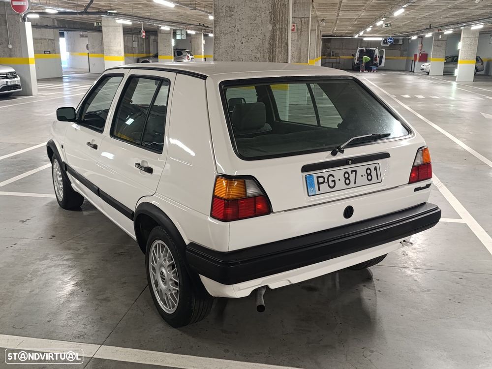 VW Golf 1.3 GL - 5