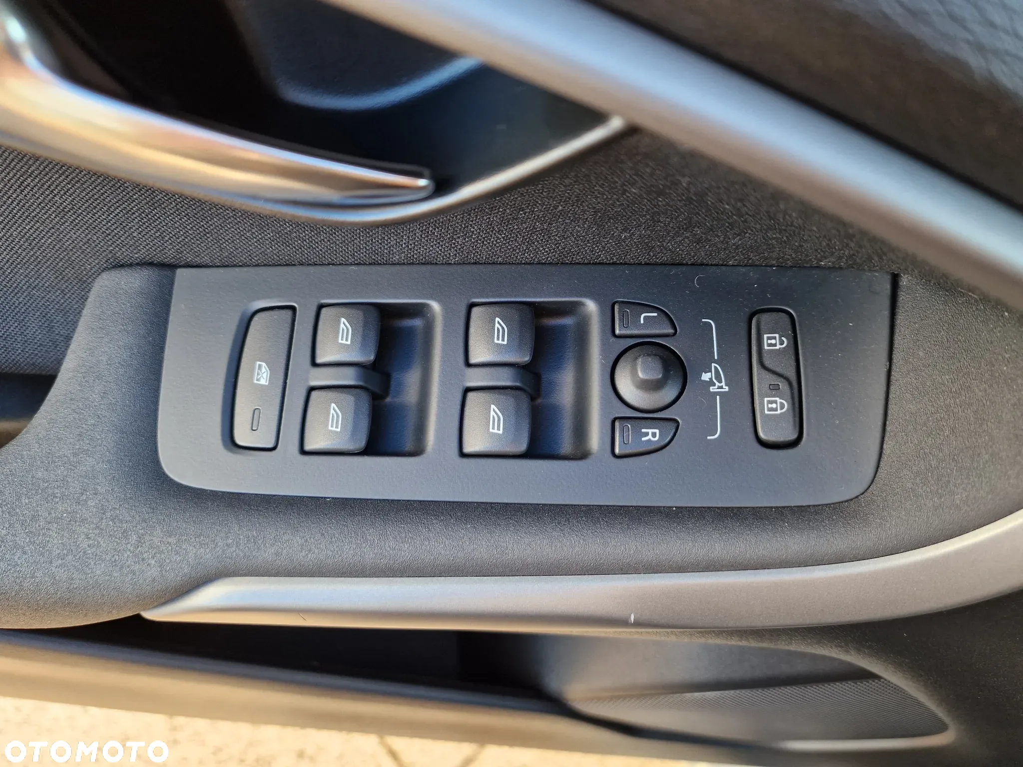 Volvo V40 D2 - 17
