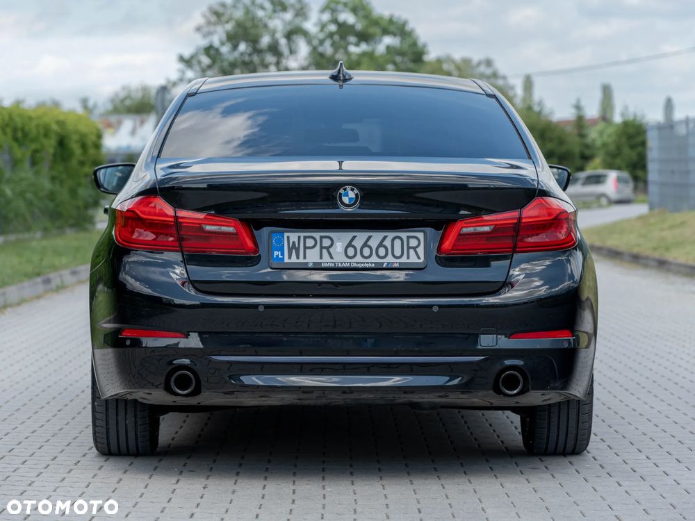 BMW Seria 5 520d Sport Line sport - 5